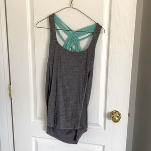 Lululemon workout top